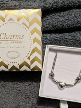 Silver Heart Bracelet